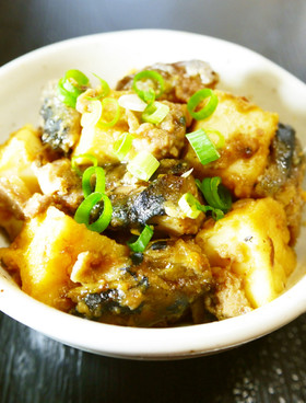 さば缶(鯖の水煮缶)と厚揚げの簡単みそ煮